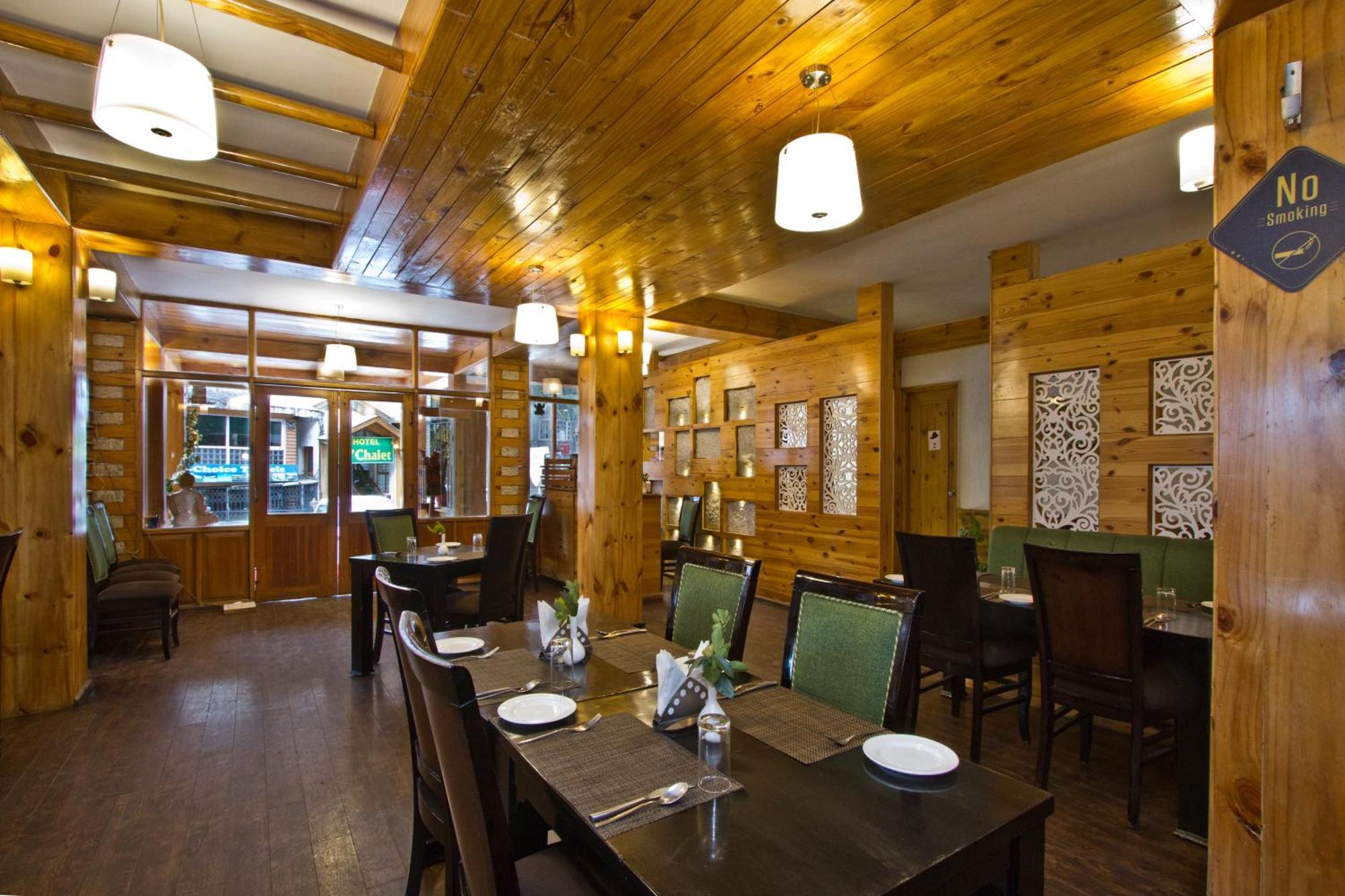 The Whispering Inn Resort And Bar Manali  Exterior photo